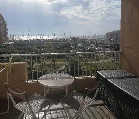Studio Port de Hyères * Hyères